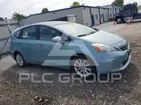 2013 Toyota PRIUS фото