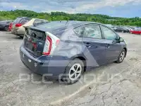 2013 Toyota PRIUS photo