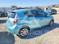 2013 Toyota PRIUS фото