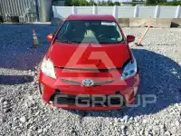 2013 Toyota PRIUS фото