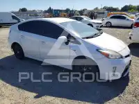 2013 Toyota PRIUS фото