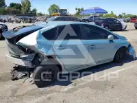 2013 Toyota PRIUS фото