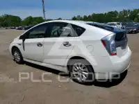 2013 Toyota PRIUS фото