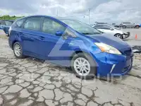 2013 Toyota PRIUS фото