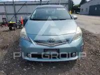 2013 Toyota PRIUS фото