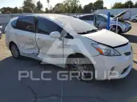 2013 Toyota PRIUS photo
