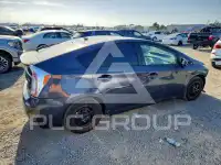 2013 Toyota PRIUS фото