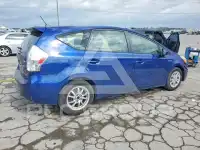 2013 Toyota PRIUS фото