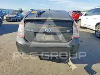 2013 Toyota PRIUS photo