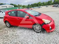 2013 Toyota PRIUS фото