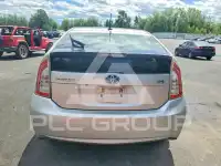 2013 Toyota PRIUS фото