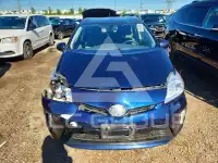 2013 Toyota PRIUS фото