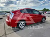2013 Toyota PRIUS фото