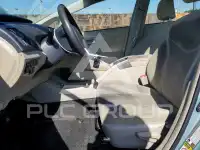 2013 Toyota PRIUS фото