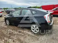 2013 Toyota PRIUS фото