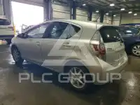 2013 Toyota PRIUS фото