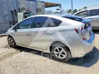 2013 Toyota PRIUS photo