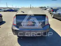 2013 Toyota PRIUS фото