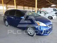 2013 Toyota PRIUS фото