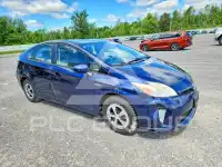 2013 Toyota PRIUS фото