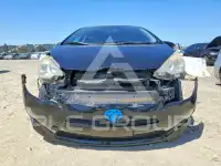 2013 Toyota PRIUS фото