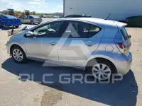 2013 Toyota PRIUS фото