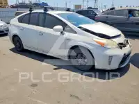 2013 Toyota PRIUS фото