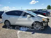 2013 Toyota PRIUS фото