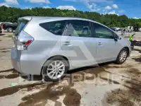 2013 Toyota PRIUS фото