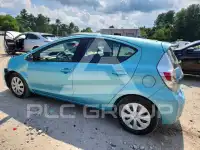 2013 Toyota PRIUS photo