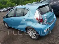 2013 Toyota PRIUS фото
