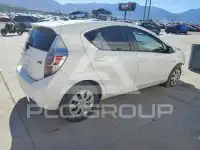 2013 Toyota PRIUS фото