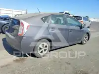 2013 Toyota PRIUS фото