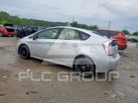 2013 Toyota PRIUS photo