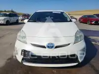 2013 Toyota PRIUS фото
