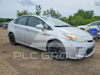 2013 Toyota PRIUS photo