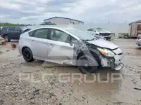 2013 Toyota PRIUS photo