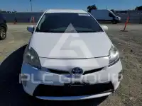 2013 Toyota PRIUS фото
