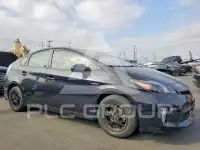 2013 Toyota PRIUS фото