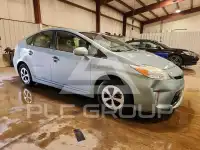 2013 Toyota PRIUS фото