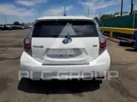 2013 Toyota PRIUS фото