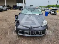 2013 Toyota PRIUS фото