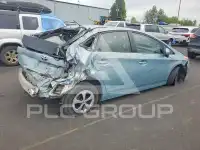 2013 Toyota PRIUS фото