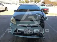 2013 Toyota PRIUS фото