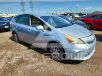 2013 Toyota PRIUS фото