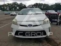 2013 Toyota PRIUS фото
