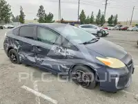 2013 Toyota PRIUS фото