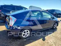 2013 Toyota PRIUS фото