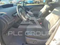 2013 Toyota PRIUS фото