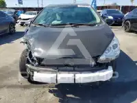 2013 Toyota PRIUS фото
